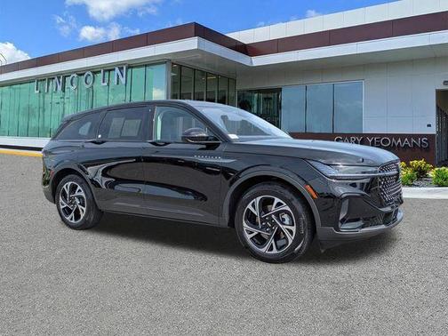 Black Metallic 2026 Lincoln Nautilus Premiere
