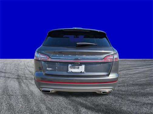 2020 Lincoln Nautilus Reserve