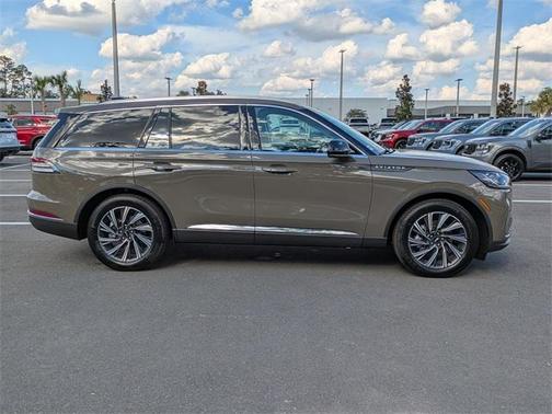 2026 Lincoln Aviator Premiere