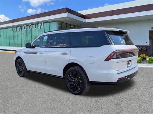 2025 Lincoln Navigator Reserve