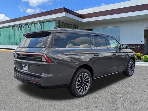 2025 Lincoln Navigator L Black Label