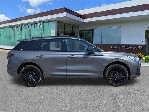 2025 Lincoln Corsair Reserve