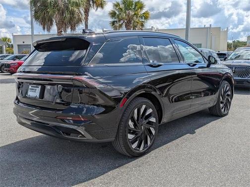 2025 Lincoln Nautilus Reserve
