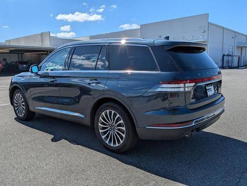 Blue Metallic 2022 Lincoln Aviator Reserve RWD