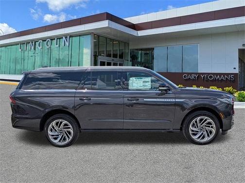 2025 Lincoln Navigator L Reserve