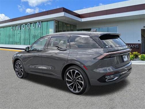 2025 Lincoln Nautilus Black Label