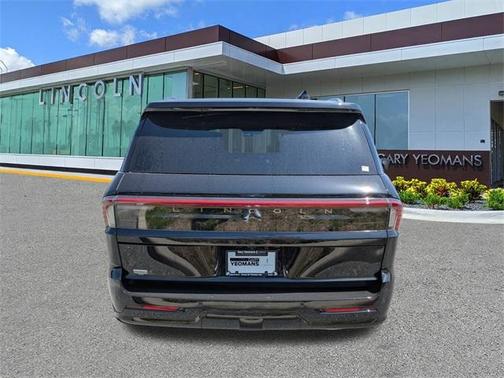 2025 Lincoln Navigator Black Label