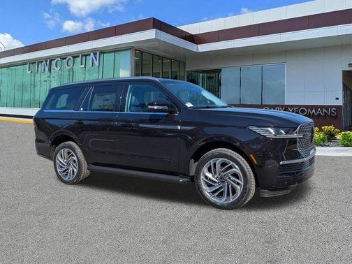 Black Metallic 2026 Lincoln Navigator Premiere