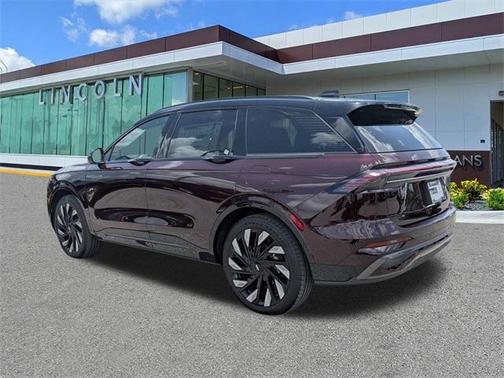 2025 Lincoln Nautilus Reserve