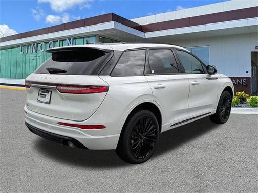 2025 Lincoln Corsair Reserve