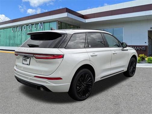 2025 Lincoln Corsair Reserve
