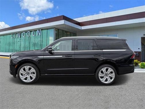 2025 Lincoln Navigator Reserve