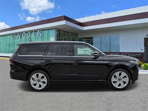 2025 Lincoln Navigator Reserve