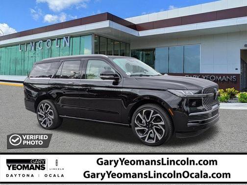 Black Metallic 2027 Lincoln Navigator Reserve