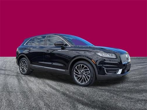 2019 Lincoln Nautilus Reserve