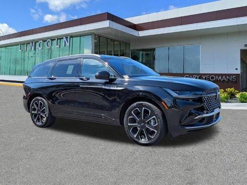 Black Metallic 2026 Lincoln Nautilus Reserve