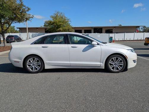 White Platinum Clearcoat Metallic 2015 Lincoln MKZ Base