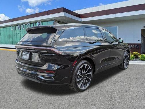 Black Metallic 2026 Lincoln Nautilus Black Label