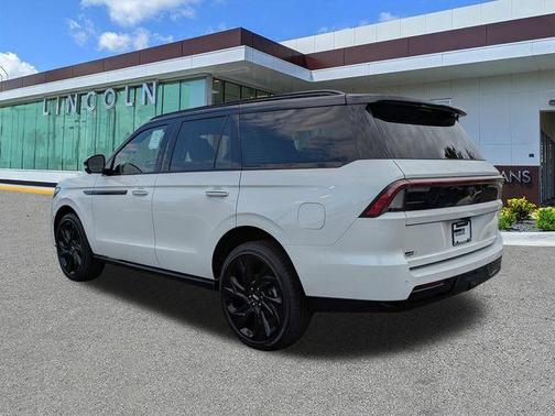 White Metallic 2026 Lincoln Navigator Black Label