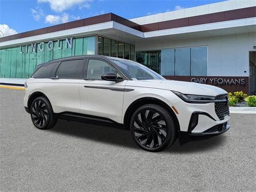 2025 Lincoln Nautilus Reserve