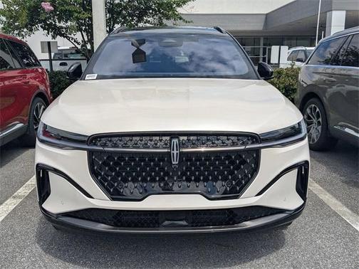 2025 Lincoln Nautilus Reserve