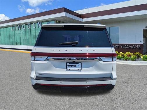 2023 Lincoln Navigator L Reserve