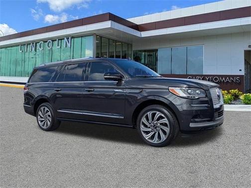 2022 Lincoln Navigator L Reserve
