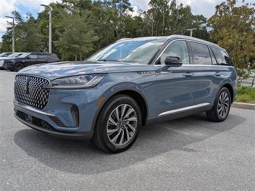 2025 Lincoln Aviator Premiere