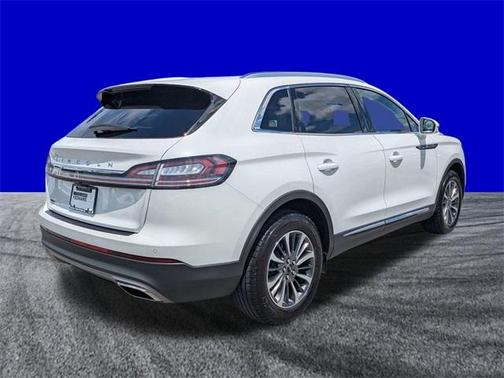 2022 Lincoln Nautilus Standard