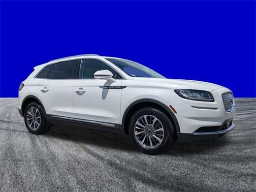 2022 Lincoln Nautilus Standard