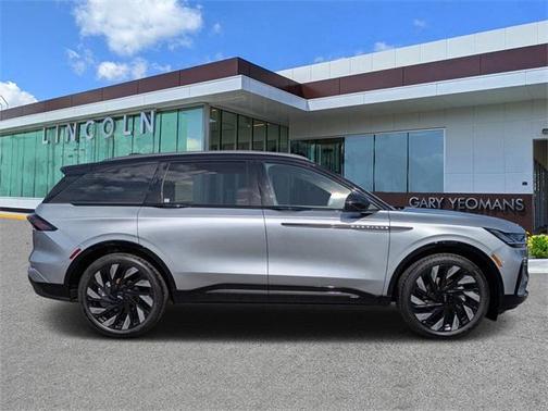2025 Lincoln Nautilus Reserve