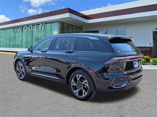 2025 Lincoln Nautilus Premiere