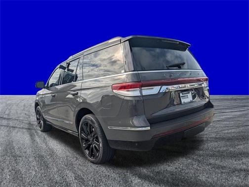 2022 Lincoln Navigator Black Label