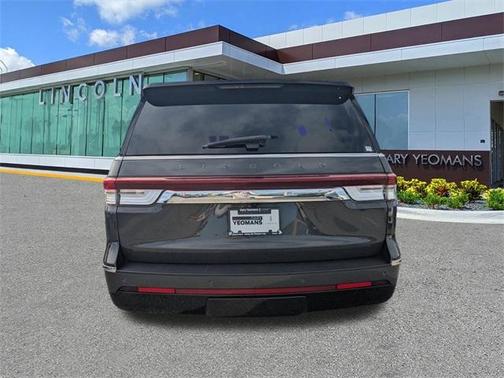 2022 Lincoln Navigator Black Label