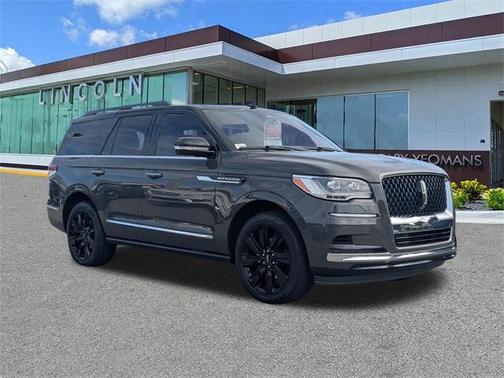 2022 Lincoln Navigator Black Label