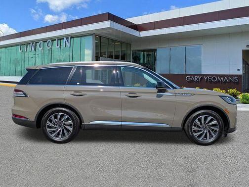 Harbor Gray 2026 Lincoln Aviator Premiere