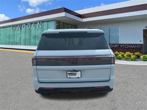 2025 Lincoln Navigator Reserve