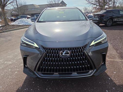 2026 Lexus NX 450h+ Luxury