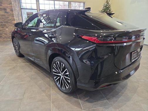 2026 Lexus RZ 450e Premium