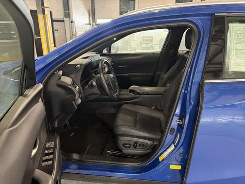 2024 Lexus UX 250h Base