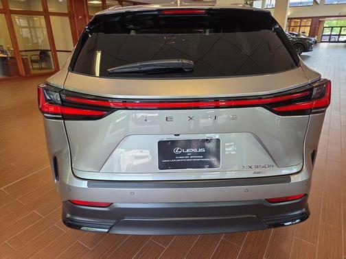 2024 Lexus NX 350h Premium