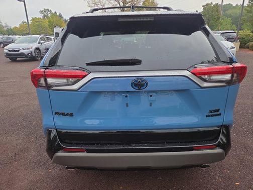 2024 Toyota RAV4 Hybrid SE