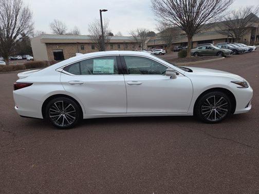 2025 Lexus ES 350 Base