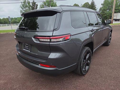 2023 Jeep Grand Cherokee L Altitude