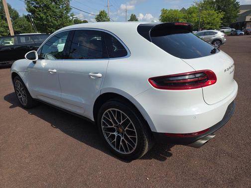 2018 Porsche Macan S