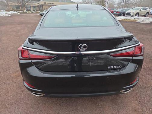 2024 Lexus ES 350 Base