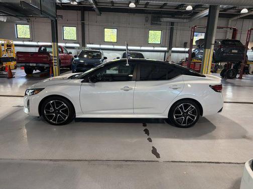 2024 Nissan Sentra SR
