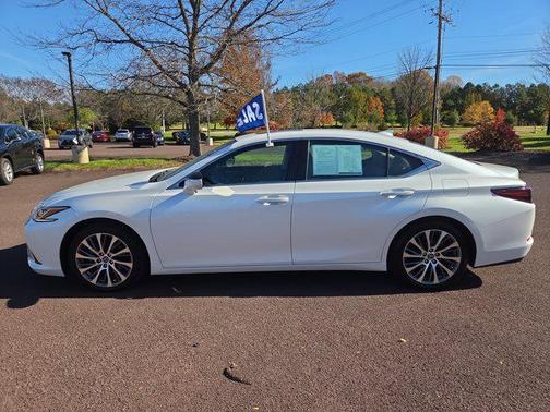 2021 Lexus ES 350 Base