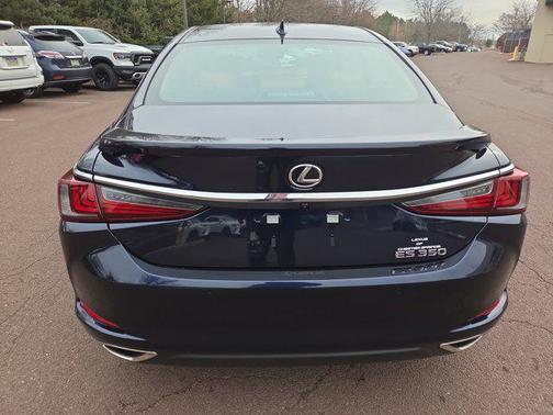 2025 Lexus ES 350 Base