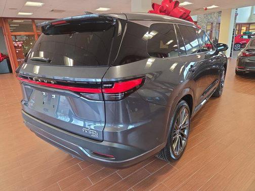 2025 Lexus TX 350 Luxury